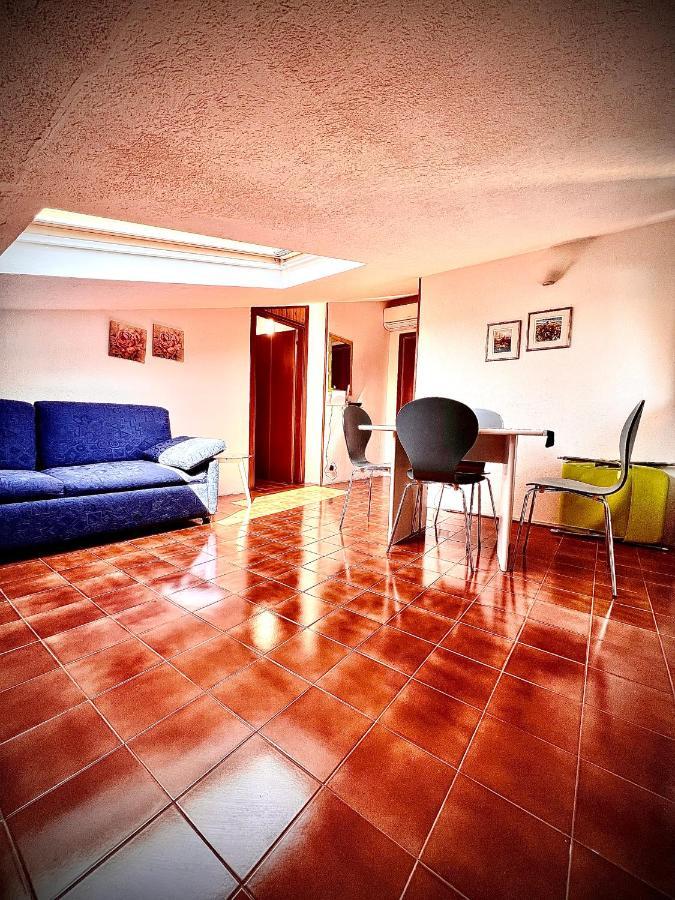 Welcome Traveller Corte Costabella Apartments Bardolino Zewnętrze zdjęcie